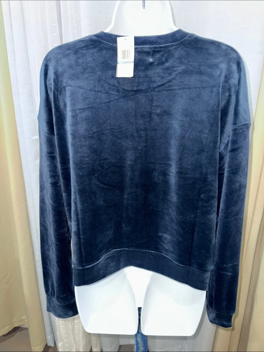 Juicy Couture- NWT Navy Velour Rhinestone Logo Pullover size XL - Picture 15 of 16